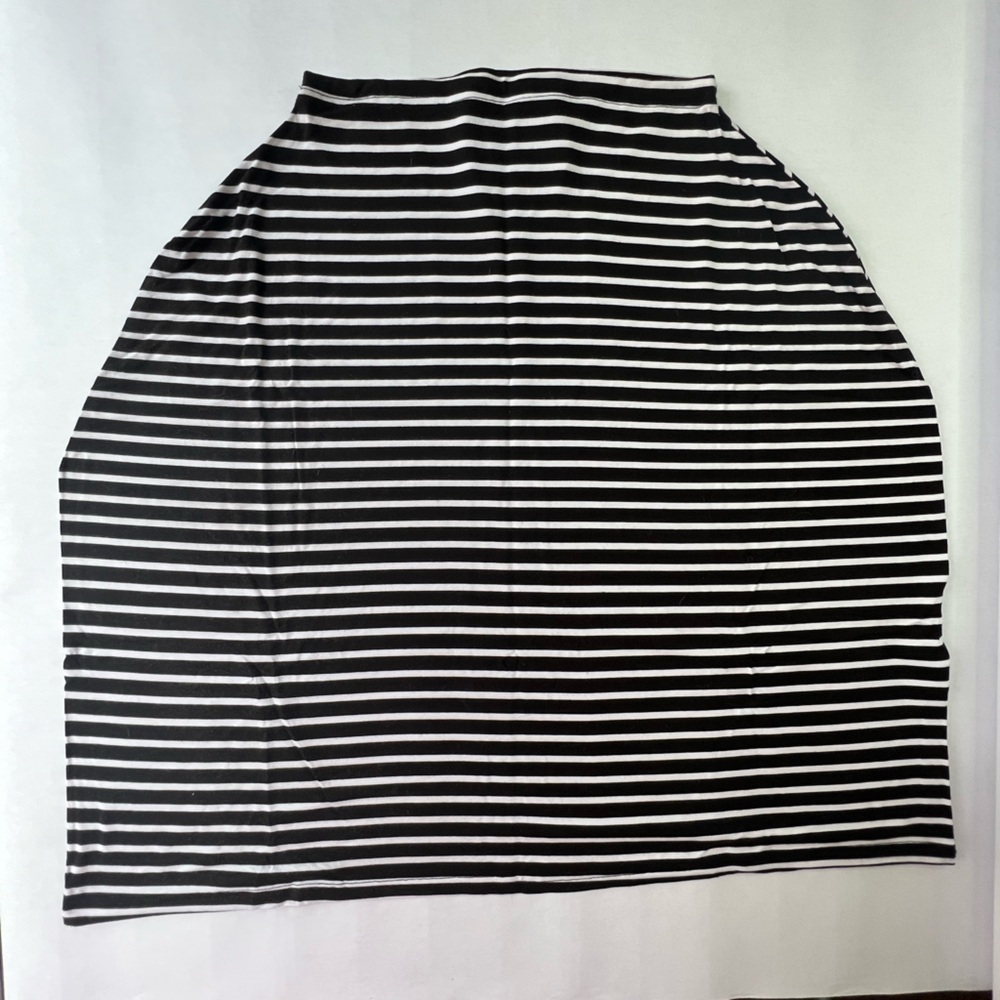 Milk Snob Multifunctional Modern Stripe Cover - Picture 3 of 4